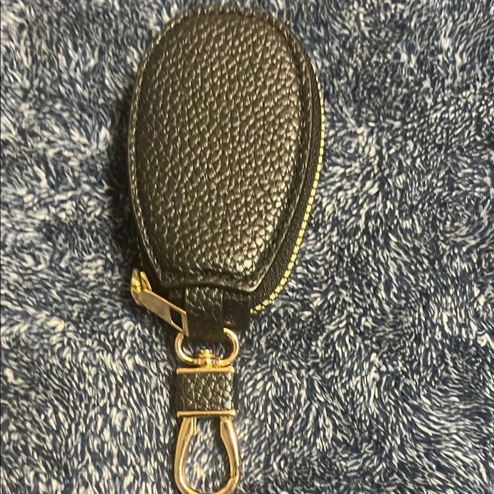 Up cycled Monogram Key Holder with Gold Clip - Picture 2 of 10